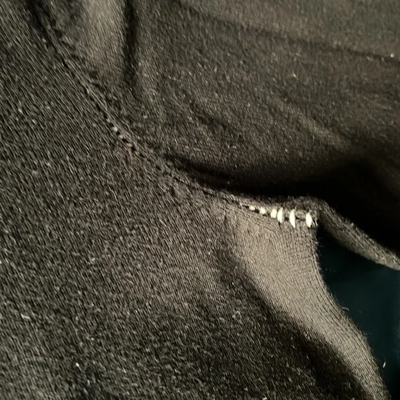 Black & white Graphic sweater w/ french La Nouvelle Vague writing “the new wave” - Picture 2 of 8